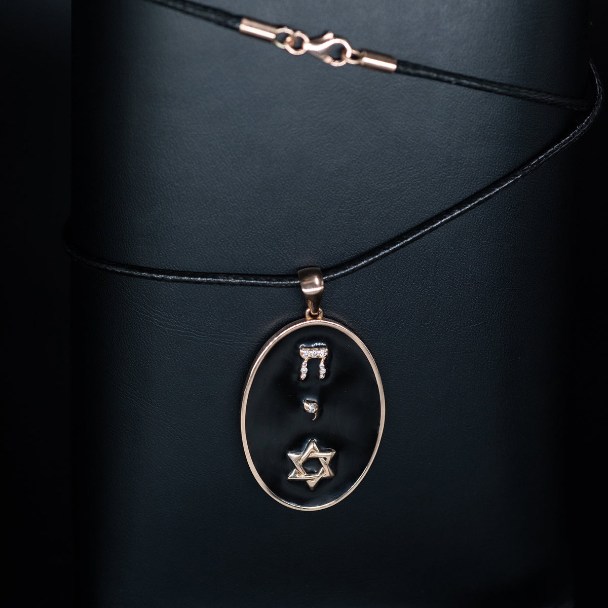 FAITH NOIR