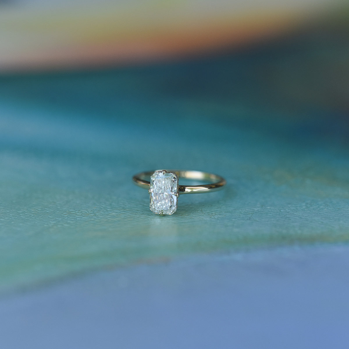 ASTRA RADIANTE radiant diamond ring with hidden halo, view 1