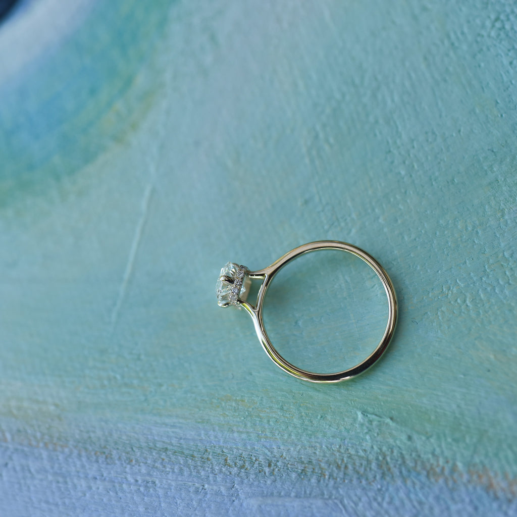ASTRA RADIANTE radiant diamond ring with hidden halo, view 4